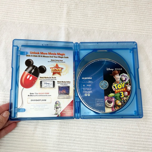 Toy Story 3 Blu-ray Four Disc Set DISNEY - Picture 7 of 14
